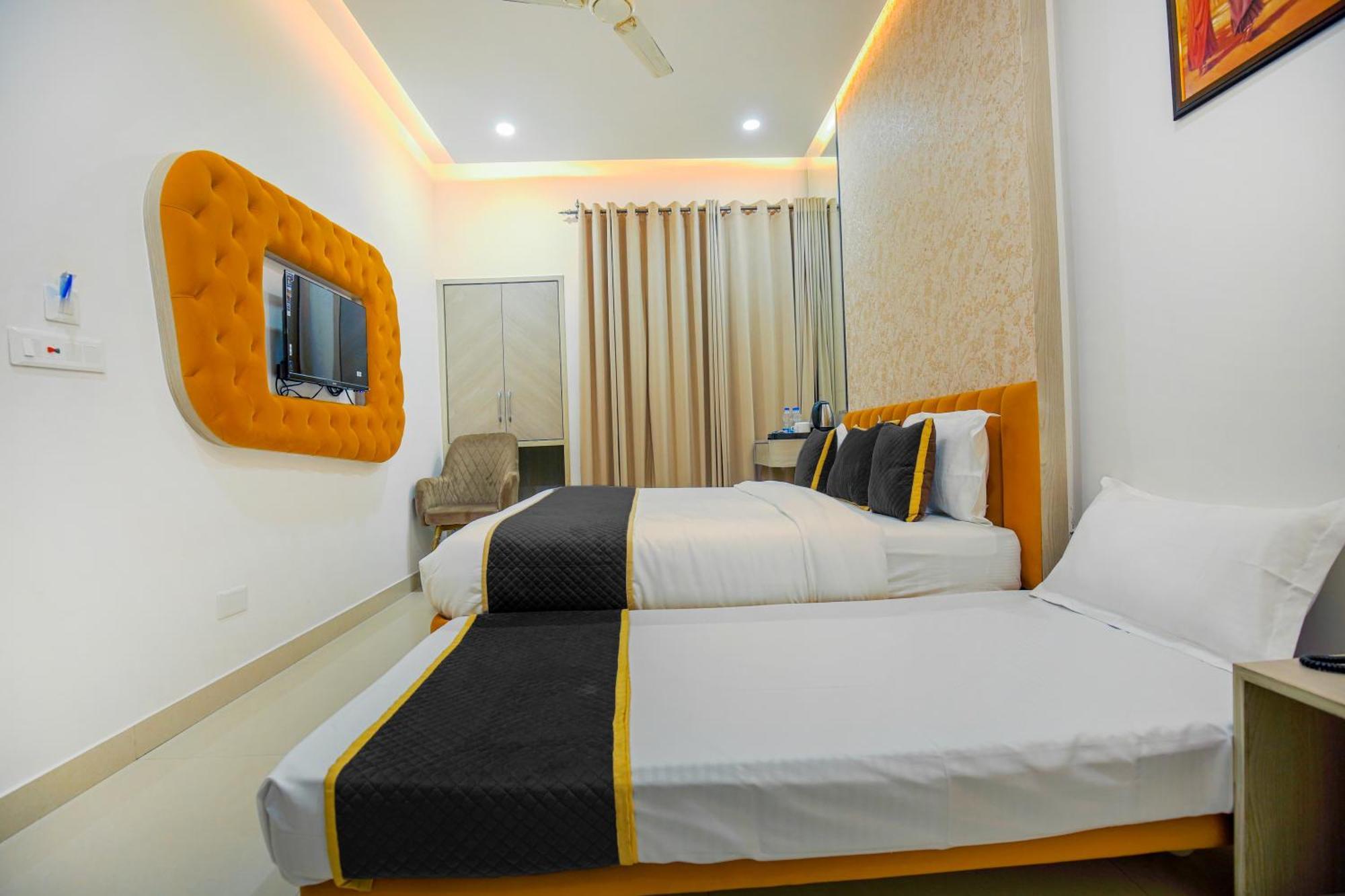 Hotel Golden Stay Amritsar Dış mekan fotoğraf