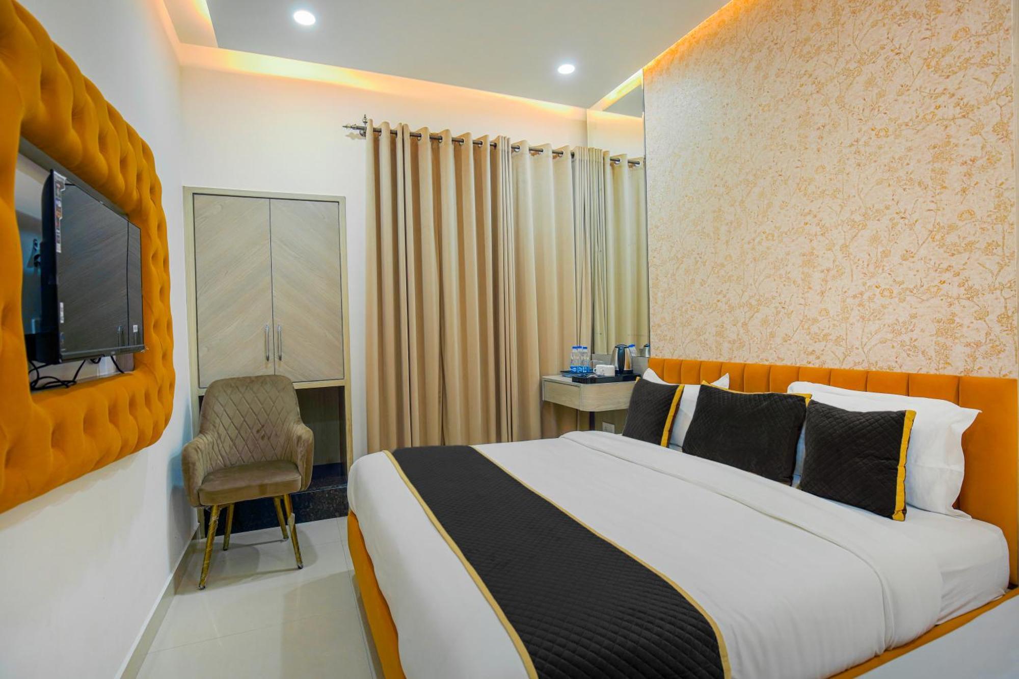 Hotel Golden Stay Amritsar Dış mekan fotoğraf